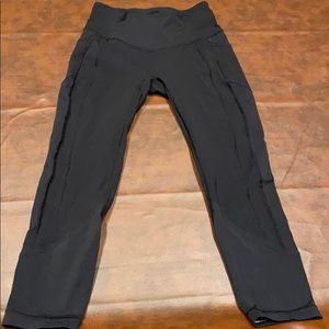 Lululemon All The Right Places crop size 6